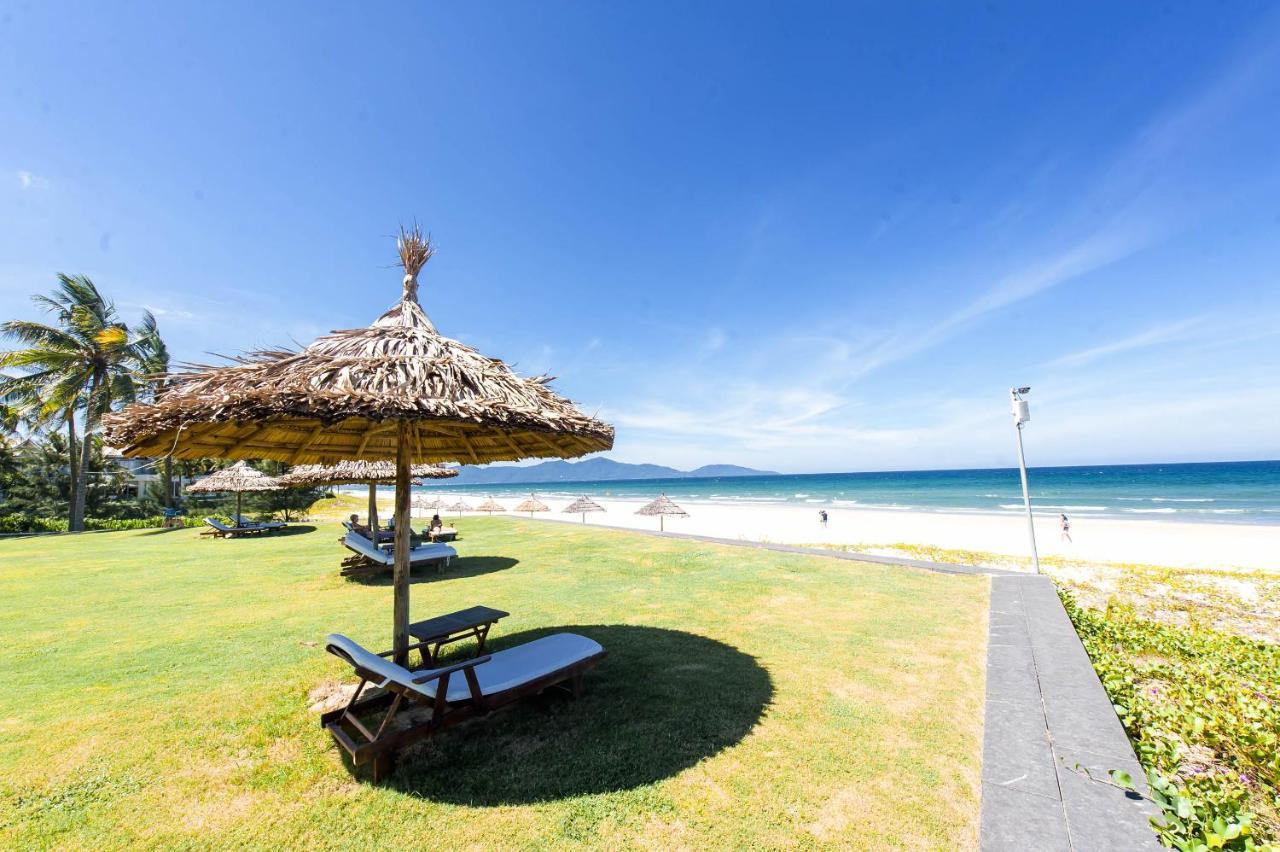Deluxe Ocean Villa Along The Beach Da Nang Bagian luar foto