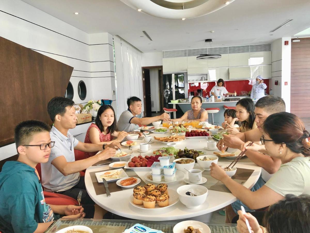 Deluxe Ocean Villa Along The Beach Da Nang Bagian luar foto