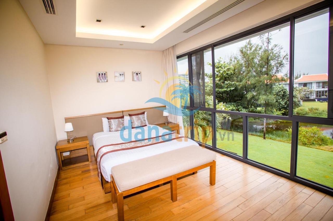 Deluxe Ocean Villa Along The Beach Da Nang Bagian luar foto
